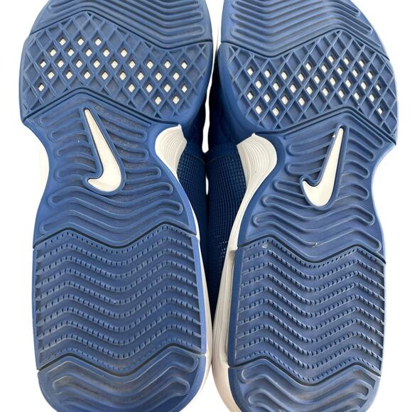 LeBron Witness 8 Men’s Basketball Shoes